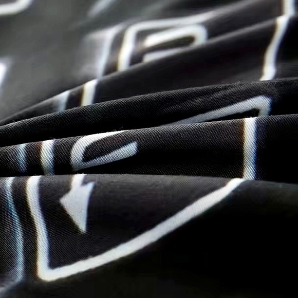 Black Xbox & Computers Printed Twin Size Duvet Cover & Pillow Shams NIP - Picture 3 of 7